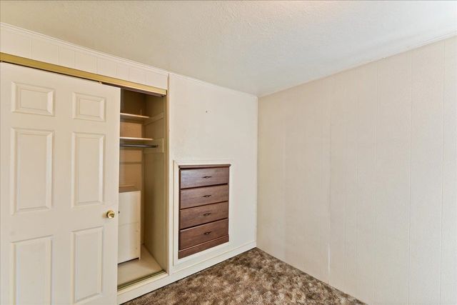 317 MINNIE STREET, Fairbanks, AK 99701