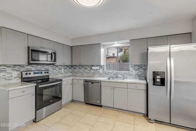 1842 Evergreen Drive, Edgewater, FL 32141