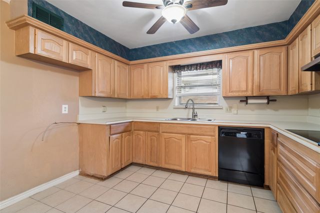 1626 Post Oak Drive, Irving, TX 75061