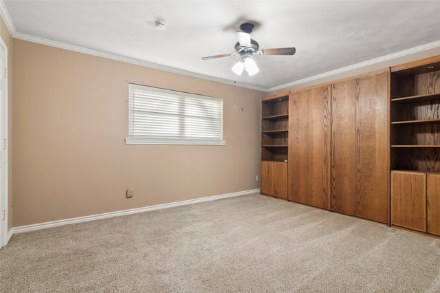 1626 Post Oak Drive, Irving, TX 75061