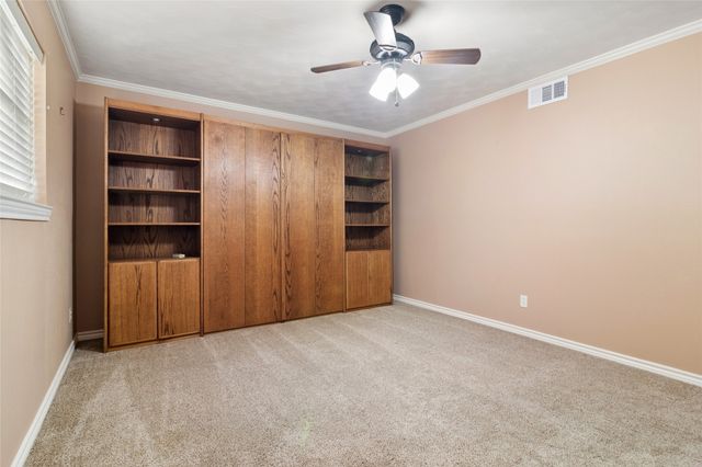 1626 Post Oak Drive, Irving, TX 75061