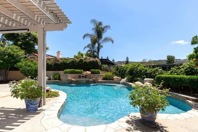 8866 Bridle Run, Alpine, CA 91901