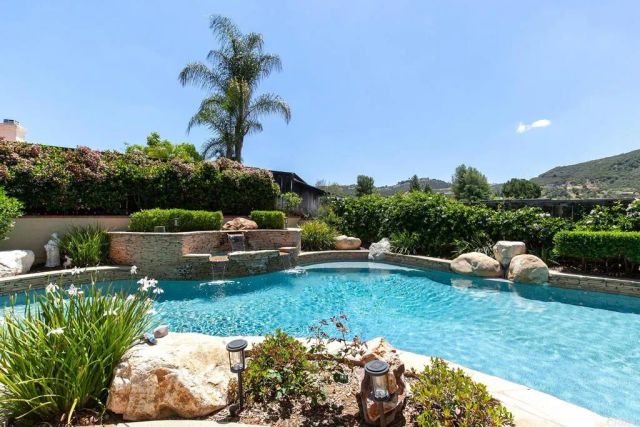 8866 Bridle Run, Alpine, CA 91901