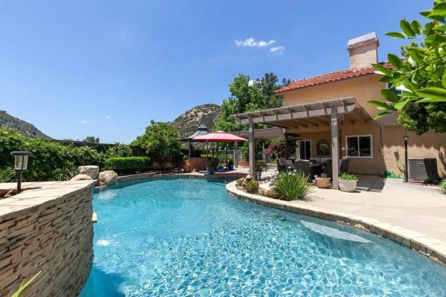 8866 Bridle Run, Alpine, CA 91901