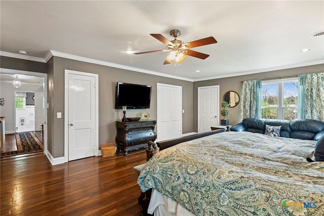 1001 N Adams Street, Beeville, TX 78102