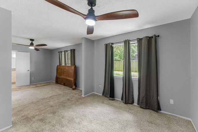 422 Capehill Drive, Houston, TX 77598
