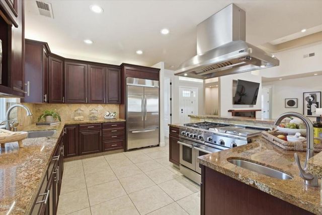 155 W Rosemary Lane, Campbell, CA 95008