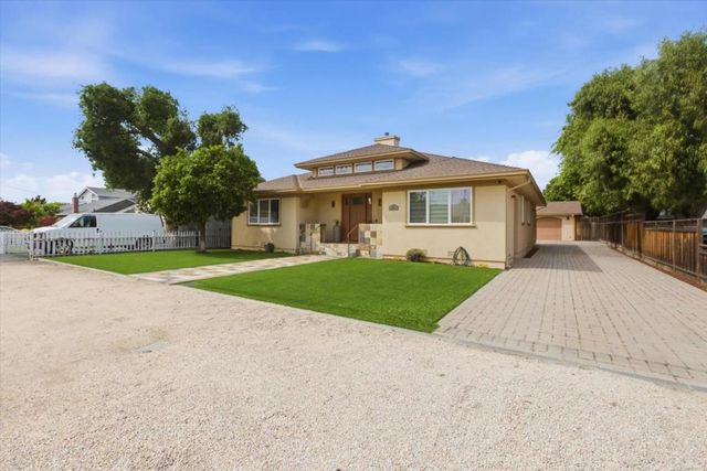 155 W Rosemary Lane, Campbell, CA 95008