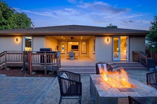 155 W Rosemary Lane, Campbell, CA 95008