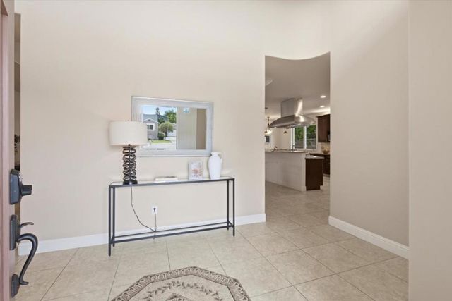 155 W Rosemary Lane, Campbell, CA 95008