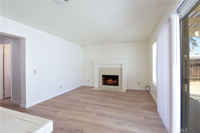974 Peridot, Hemet, CA 92543