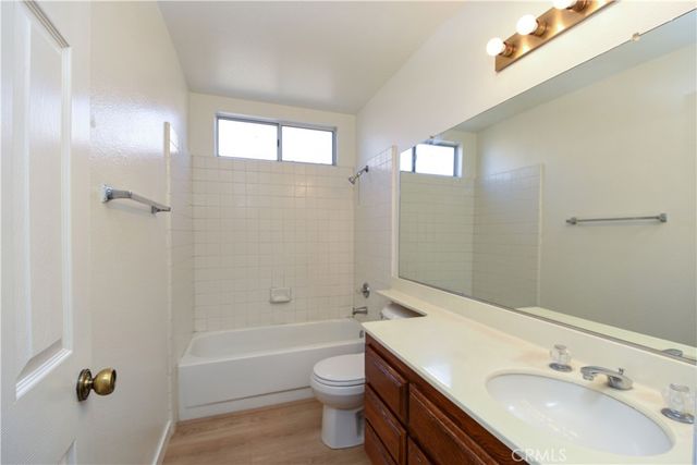 974 Peridot, Hemet, CA 92543