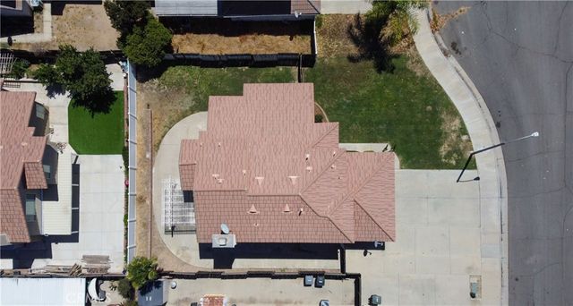974 Peridot, Hemet, CA 92543