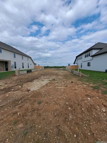 10316 Bartenheim Dr, Schertz, TX 78154