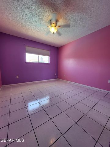 2112 SEA PALM Drive, El Paso, TX 79936