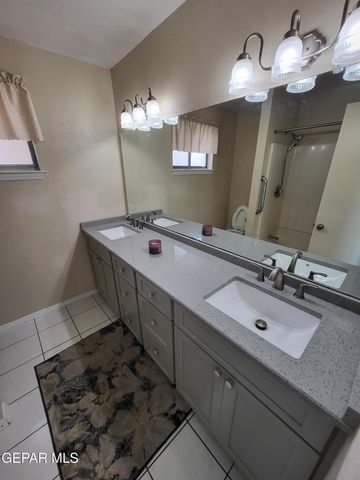 2112 SEA PALM Drive, El Paso, TX 79936