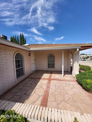 2112 SEA PALM Drive, El Paso, TX 79936