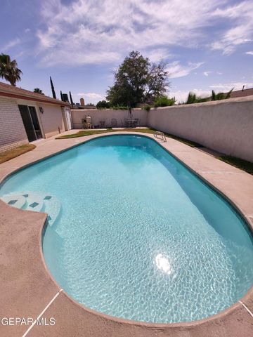 2112 SEA PALM Drive, El Paso, TX 79936
