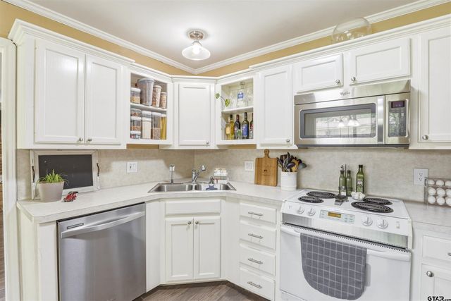 110 Peggy Ruth, Longview, TX 75605