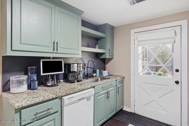 119 Oak Park Drive, Pearl, MS 39208
