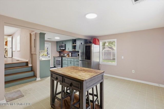 119 Oak Park Drive, Pearl, MS 39208