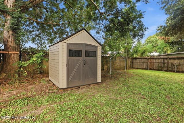 119 Oak Park Drive, Pearl, MS 39208