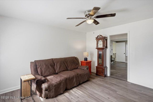 119 Oak Park Drive, Pearl, MS 39208