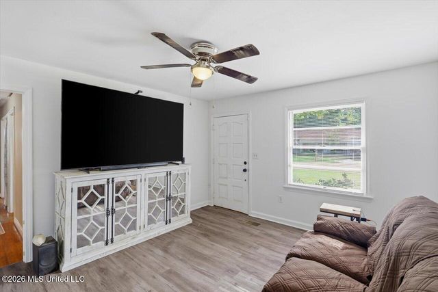 119 Oak Park Drive, Pearl, MS 39208
