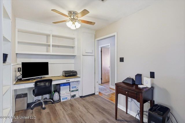 119 Oak Park Drive, Pearl, MS 39208