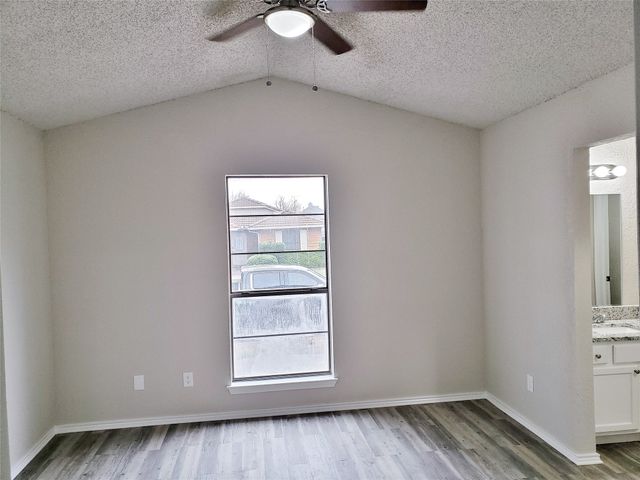 1415 Smokehouse Street, Mesquite, TX 75149