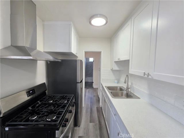 20760 Hartland, Winnetka, CA 91306
