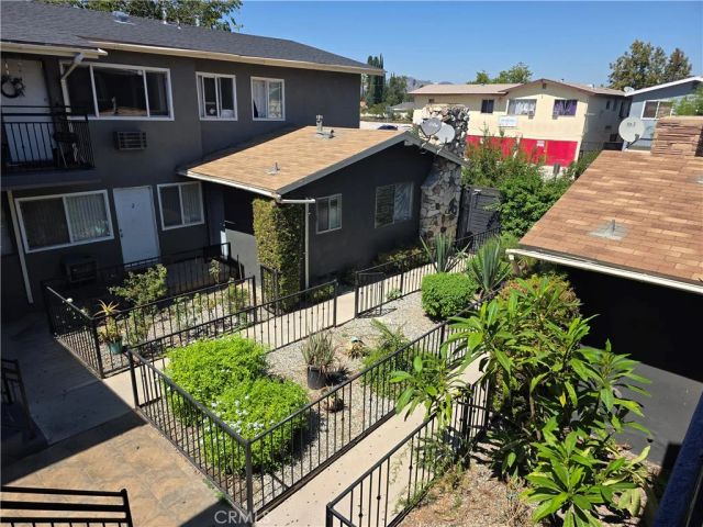 20760 Hartland, Winnetka, CA 91306