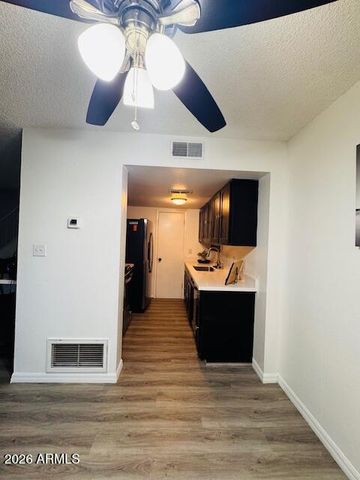 3221 W ROYAL PALM Road W, Phoenix, AZ 85051