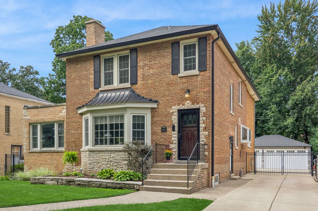 6760 N Jean Avenue, Chicago, IL 60646 — exterior