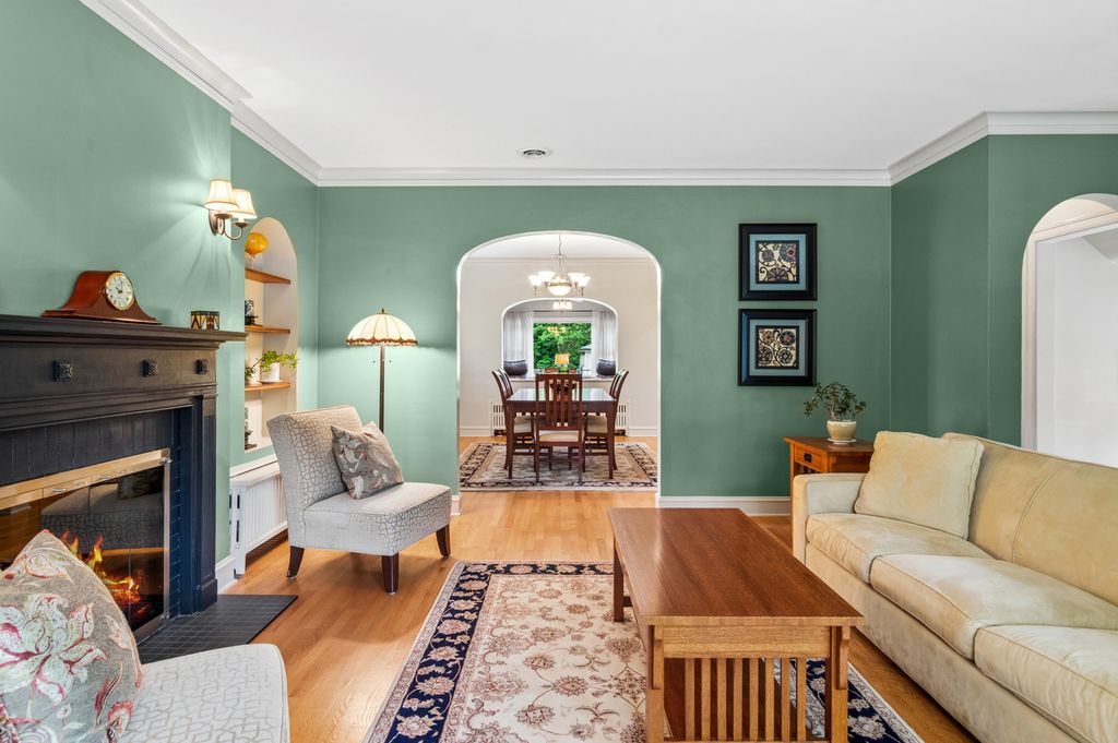 6760 N Jean Avenue, Chicago, IL 60646 — photo 4