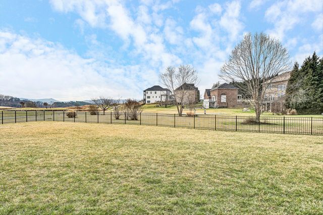 42 Island Green RD, Daleville, VA 24083