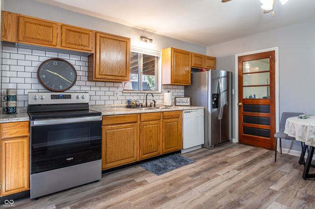 11625 E Welland Street, Cumberland, IN 46229