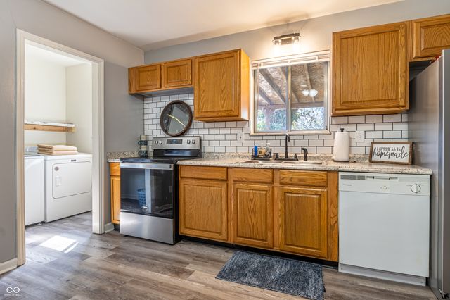 11625 E Welland Street, Cumberland, IN 46229