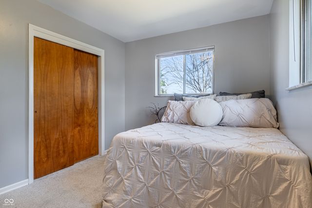 11625 E Welland Street, Cumberland, IN 46229