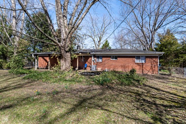 11625 E Welland Street, Cumberland, IN 46229