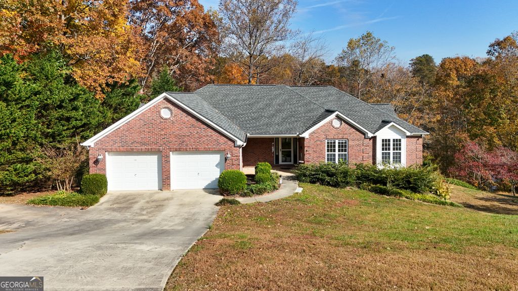 401 Pointe Willow Drive, Cleveland, GA 30528