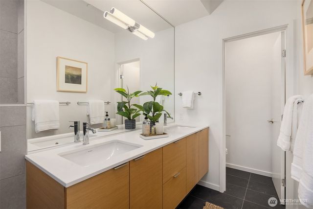 226 Canopy Path NW, Bainbridge Island, WA 98110