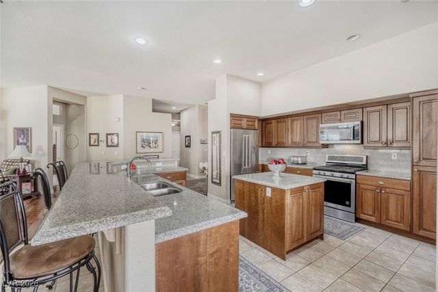 111 Ocean Harbour Lane, Las Vegas, NV 89148