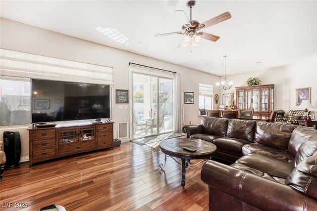 111 Ocean Harbour Lane, Las Vegas, NV 89148