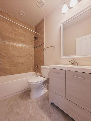 39 PROVIDENCE LANE B, Palm Coast, FL 32164