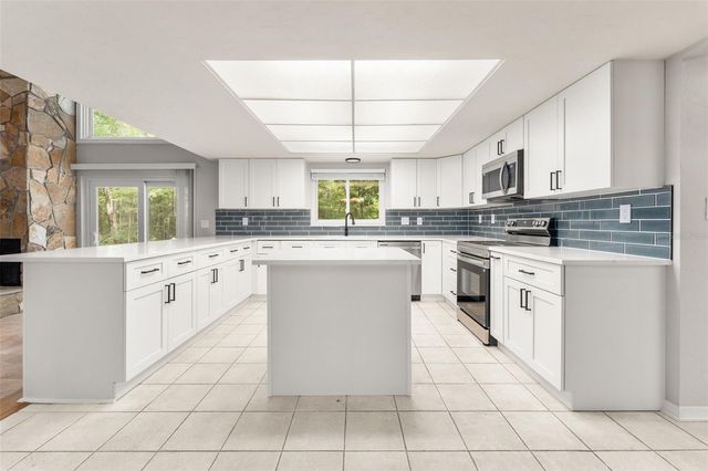 3511 NW 30TH BOULEVARD, Gainesville, FL 32605