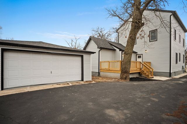 308 SCHWAB Street, Thornton, IL 60476