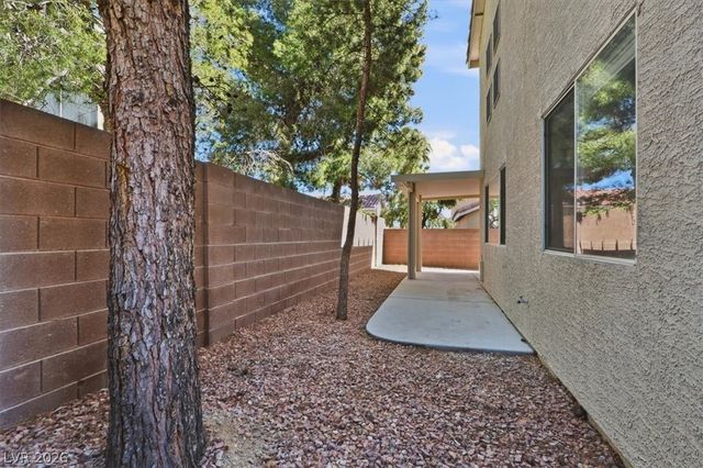 10408 Sloping Hill Avenue, Las Vegas, NV 89129