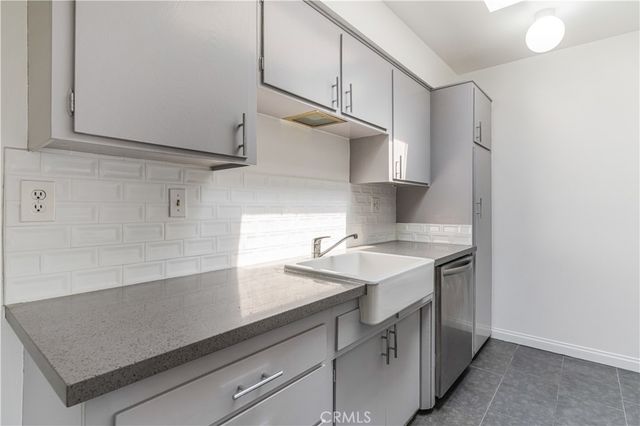 11138 Aqua Vista Street 49, Studio City, CA 91602