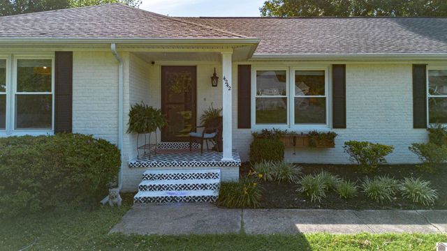 4242 Forrest Ave, Paducah, KY 42001